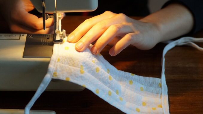 drape-5078080_960_720