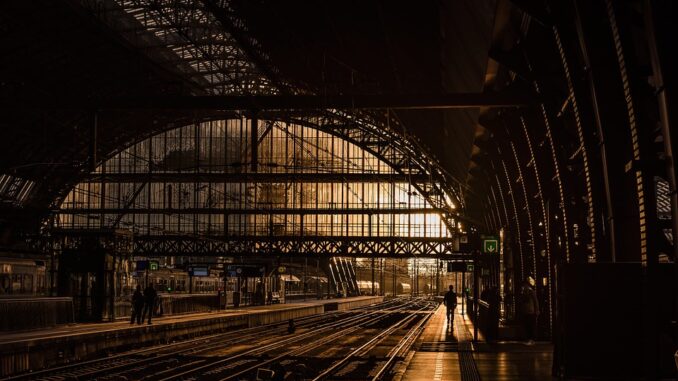 station-839208_960_720