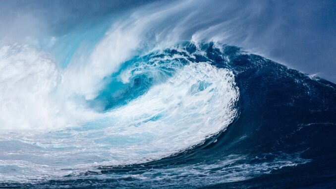 wave-1913559_960_720