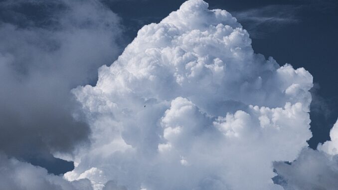 clouds-5368435_960_720