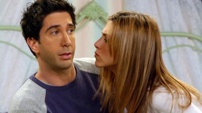 david-schwimmer-y-jennifer-aniston-en-friends