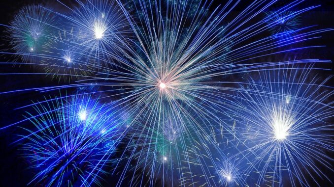 fireworks-574739_960_720