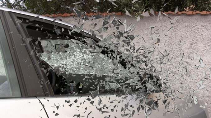 car-accident-337764_960_720
