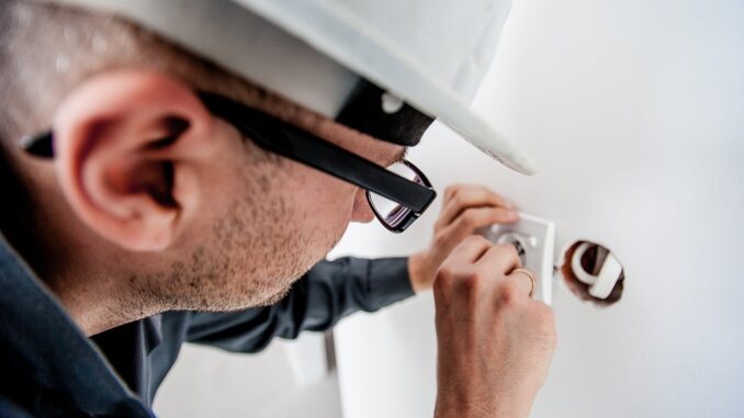 electrician-1080554_960_720