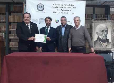 Charla en el Círculo