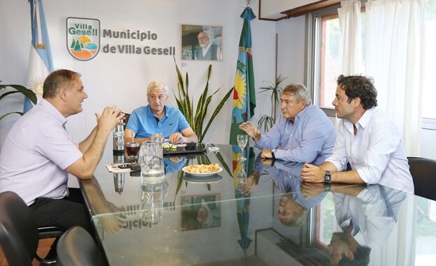 Reunión Coonflicto Costa Azul