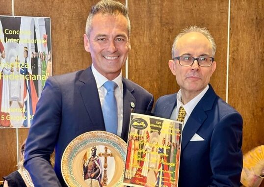 Reconocimiento Gustavo Navarro