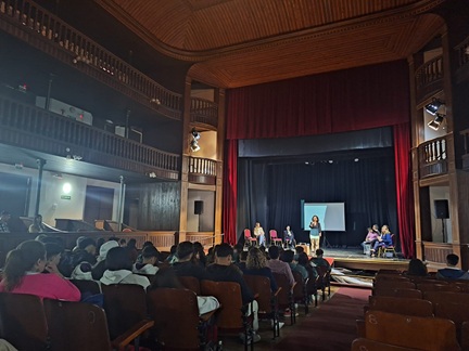 La-UCALP-presentó-su-oferta-académica-ante-numerosos-alumnos-en-Magdalena-16